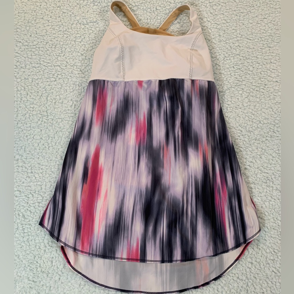 Lululemon White Tank Multicolored Bottom Built In Bra Size 6 Like New